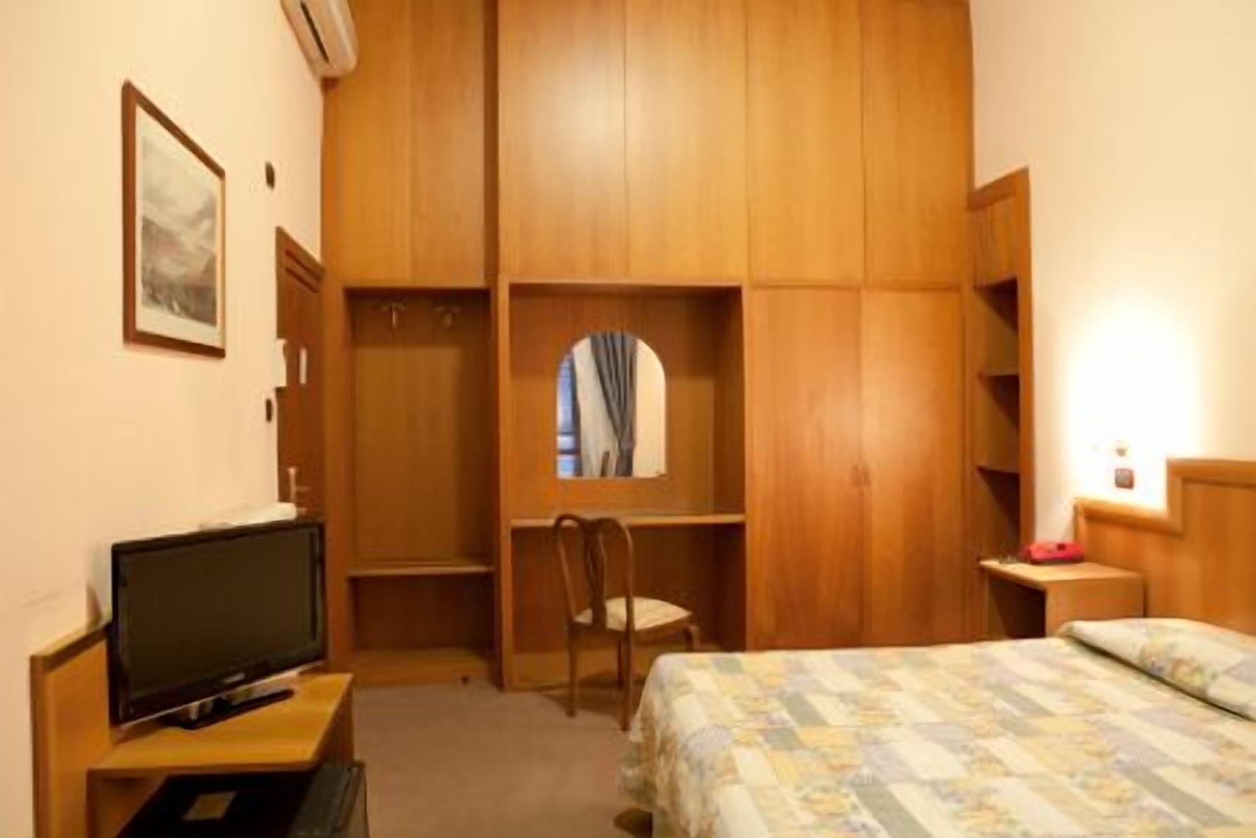 Hotel Porziuncola Assisi Esterno foto